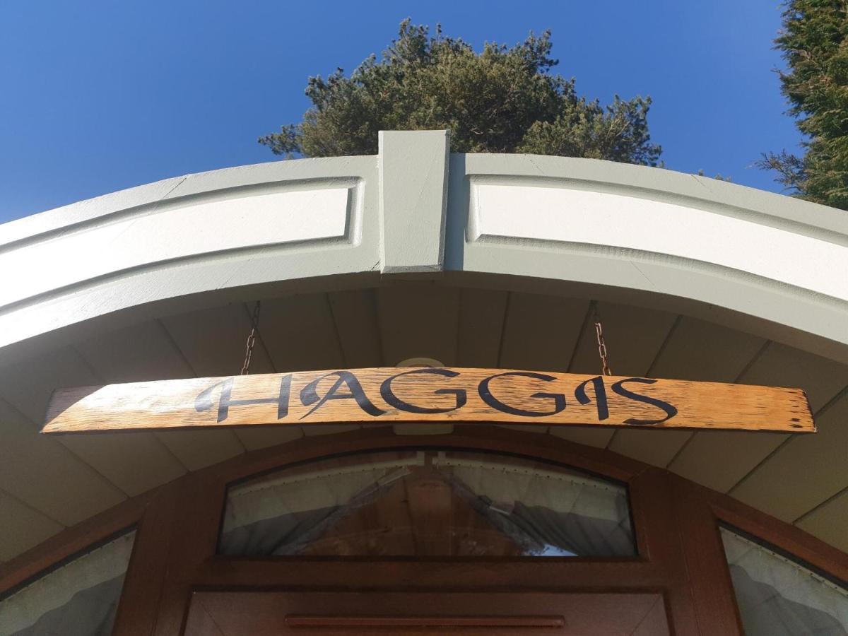 Brora Pods B&B 외부 사진